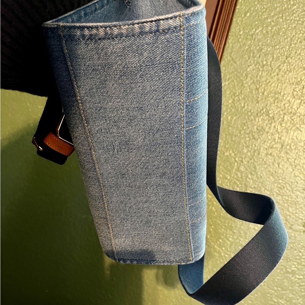 Coach Denim Cargo Tote Bag 26 - Picture 3 of 4